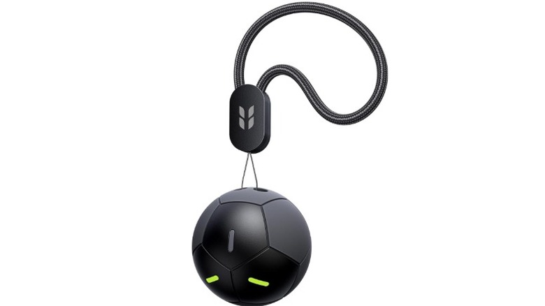 A product render of the Ugreen Finetrack 2 Air Bluetooth tracker.