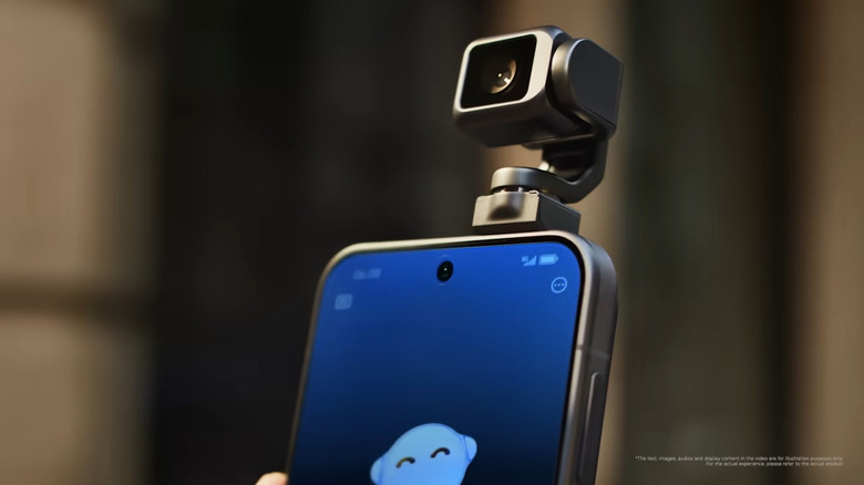 The HONOR Robot phone with its gimbal camera unfolded