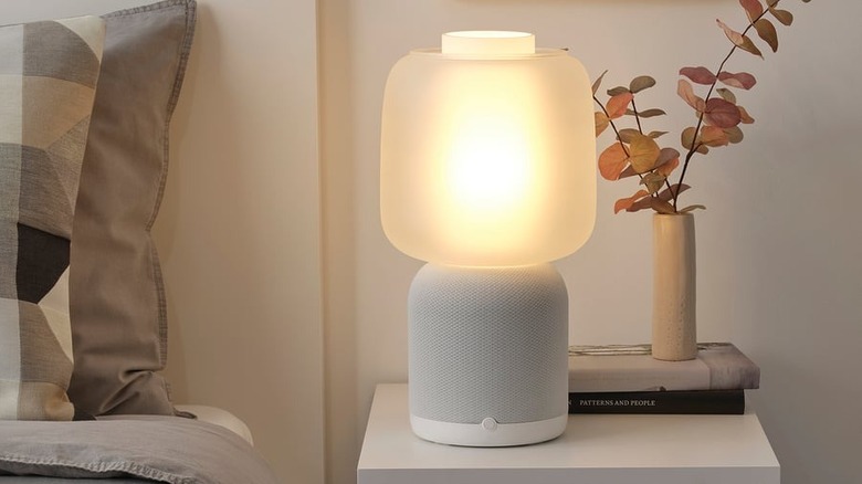 Sonos Speaker Lamp product displayed