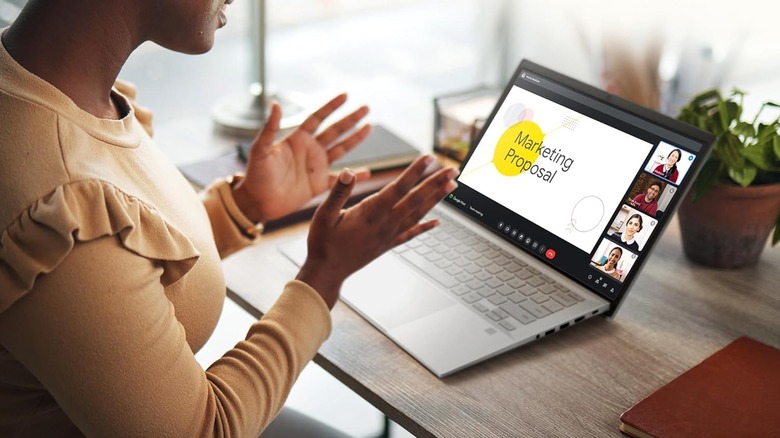 An online presentation on the Asus Expertbook CX54 Chromebook Plus