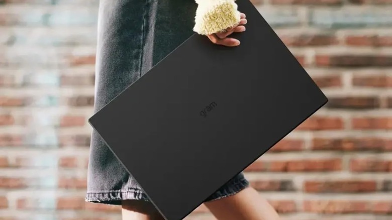 Holding the LG Gram 17" casually