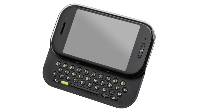 The Microsoft Kin Two smartphone with a slide-out QWERTY keyboard extended.