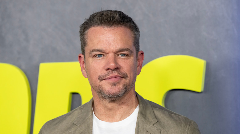 Matt Damon posing at an event