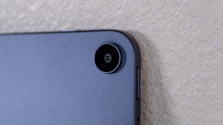 Amazon Alexa Tablet 12 Pro camera