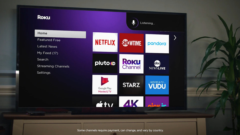 Roku TV showing listening mode for Roku voice command