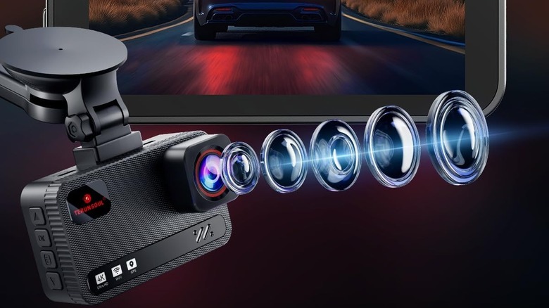The Terunsoul D016 4K Dash Cam's front recording unit.