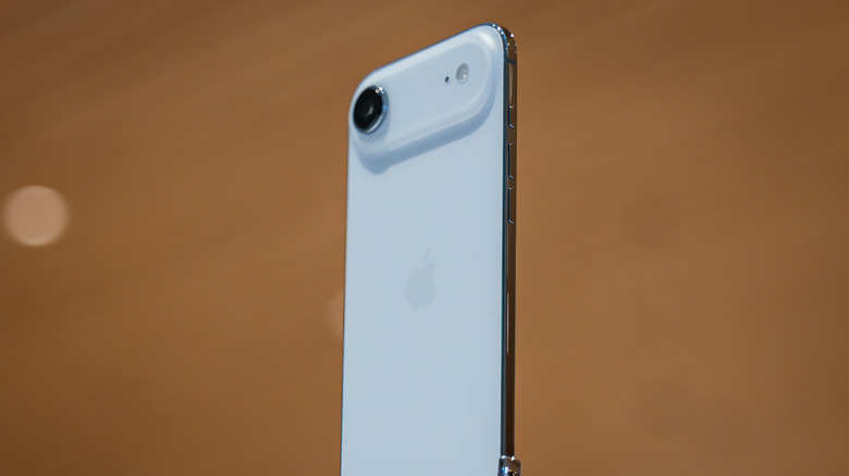 iPhone Air