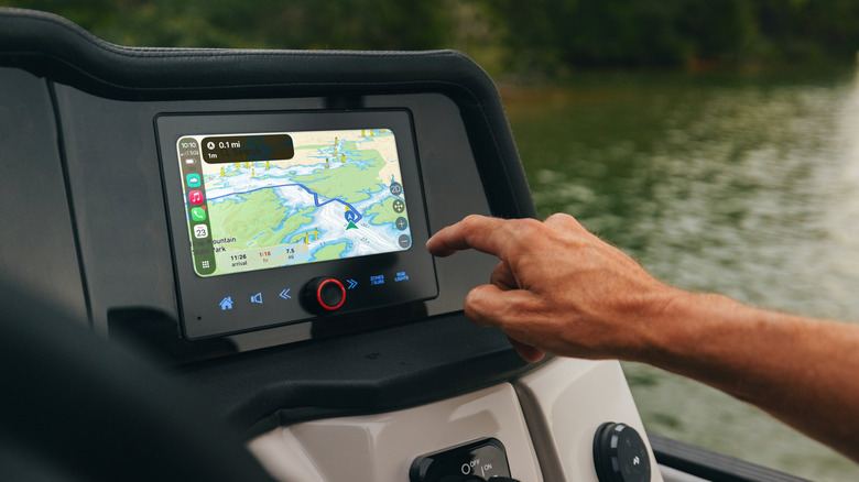 Crest Marine and Balise Pontoons Android Auto built in and shown on dash screen.
