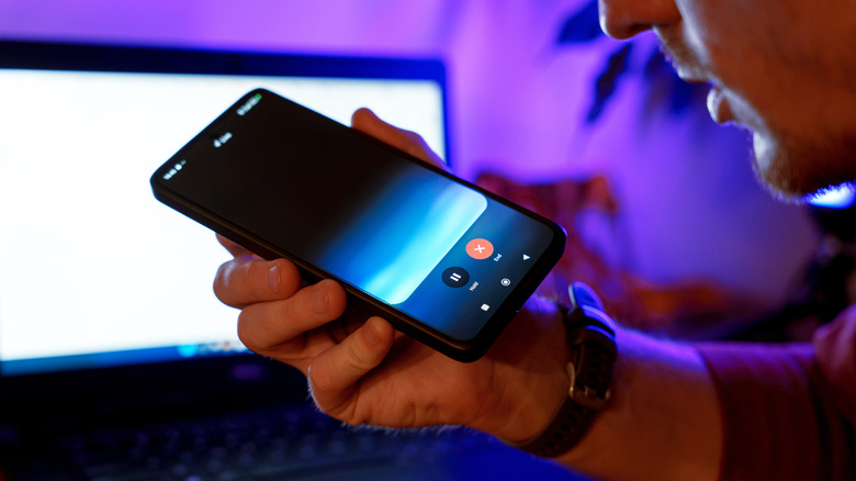 gemini live on smartphone just keeps talking