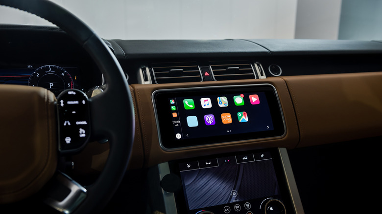Apple CarPlay on a car's infotainment touchscreen.