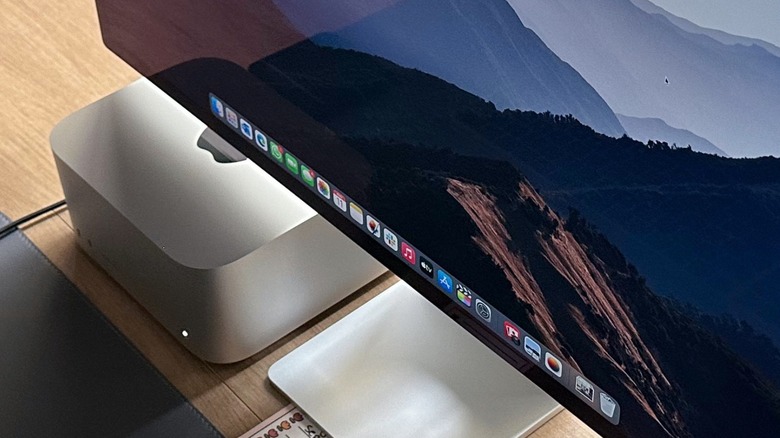 Apple's Studio Display and Mac Studio on a desk