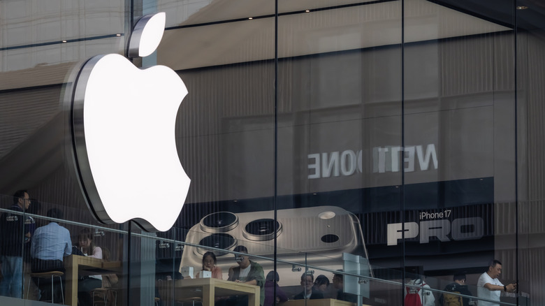 Illuminated Apple logo