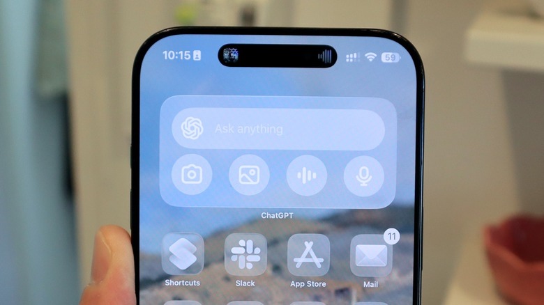 ChatGPT widget on iPhone 16 Pro Max running iOS 26