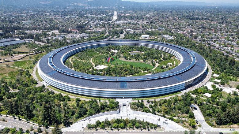 Apple Park, Apple's HQ seen from above