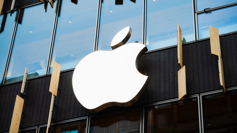 Apple Store in Tokyo