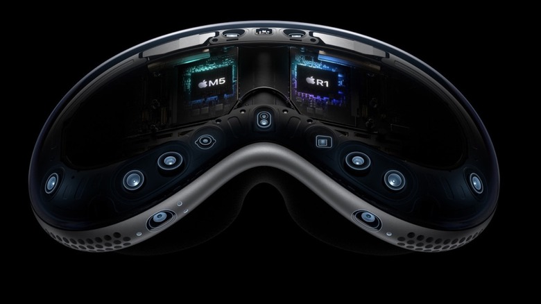 Inside M5 Apple Vision Pro internals