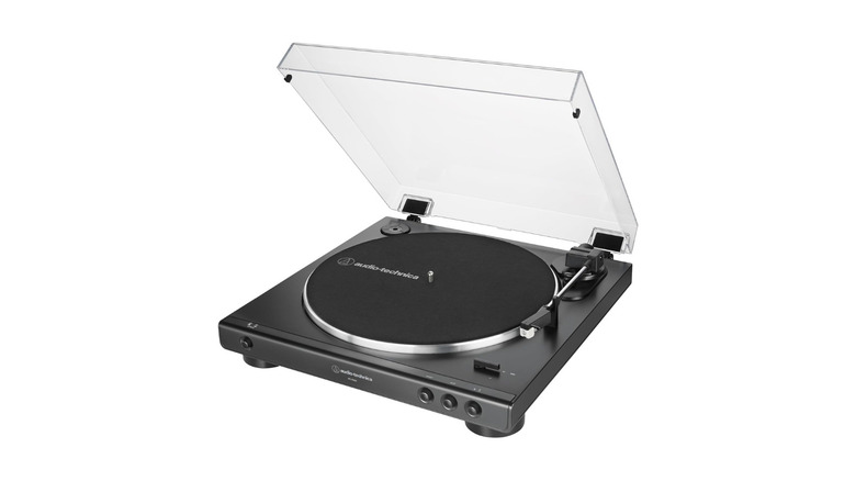 Audio-Technica AT-LP60X-BK turntable