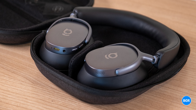 Baseus XH1 headphones in their case
