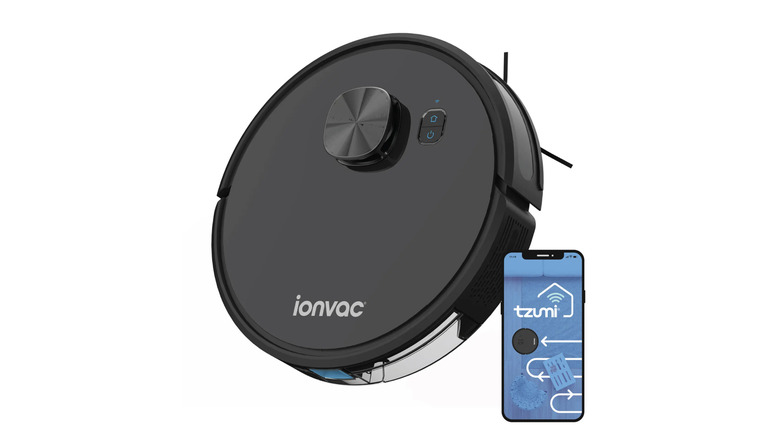 The Ionvac 9048 and its app on a smartphone.