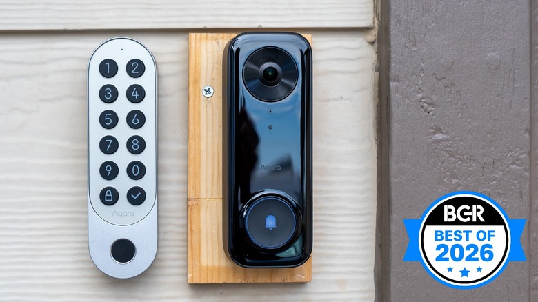 Aqara Doorbell Camera G400 attached to a wall.