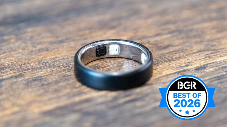 Oura Ring 5 sitting on a table.