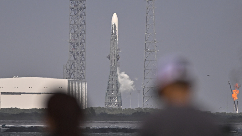 Blue Origin New Glenn rocket sits on a launchpad ahead of a November launch