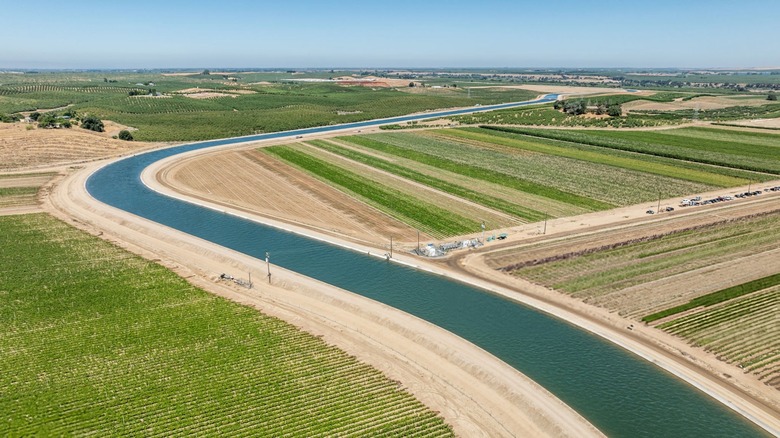 California canals in agricultural fields