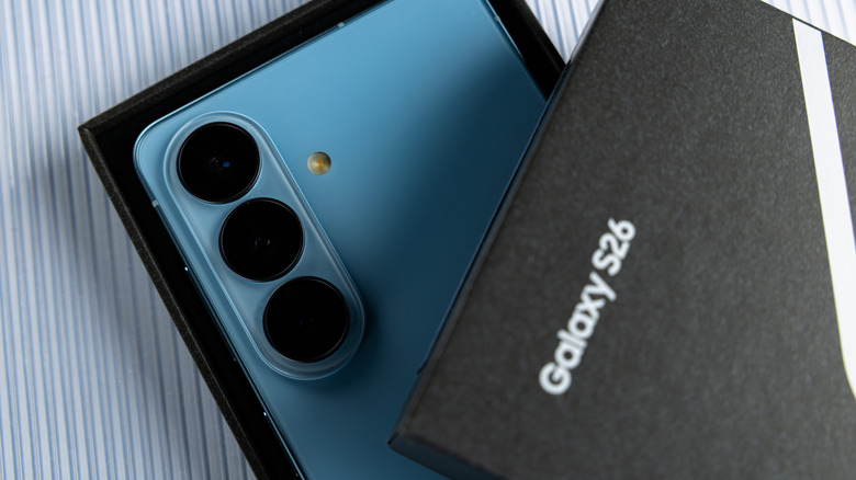Samsung Galaxy S26 in box