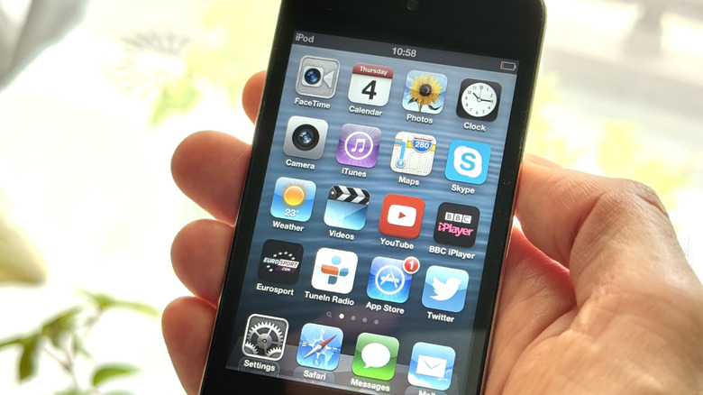 An iPod touch.