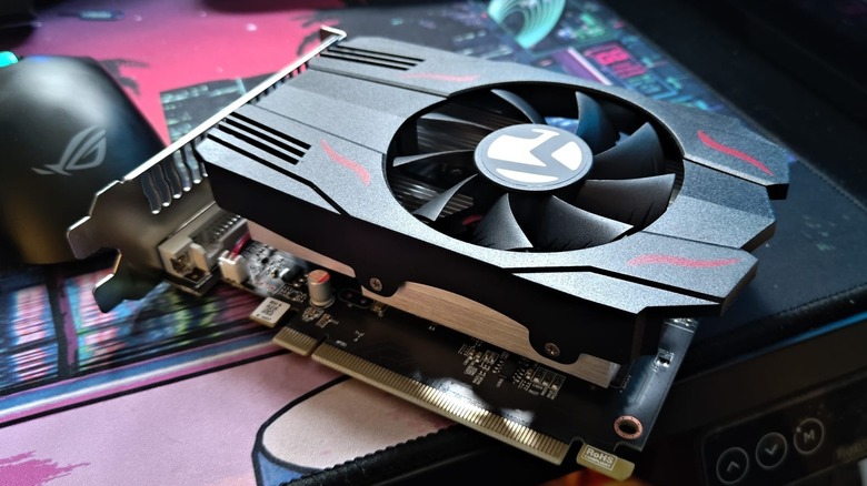 Picture of a AMD Radeon RX550 GPU used for frame generation alongside lossless scaling.