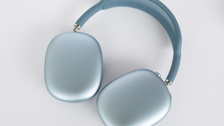 Apple AirPods Max 2 in Blue on table
