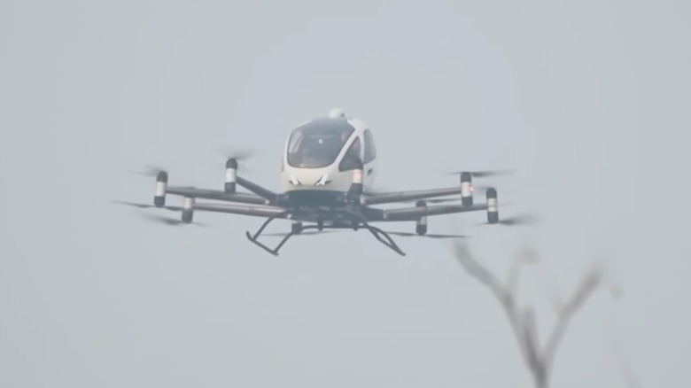 Chinese robot taxi in flight