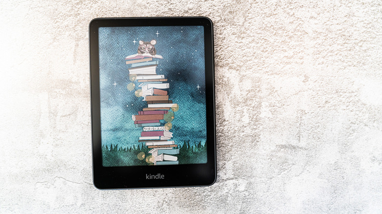 Kindle Colorsoft e-reader on white background.