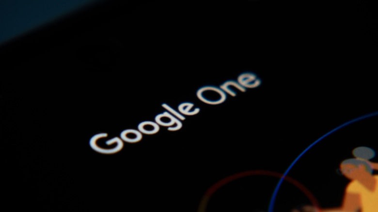 Google One logo displayed on a device screen.