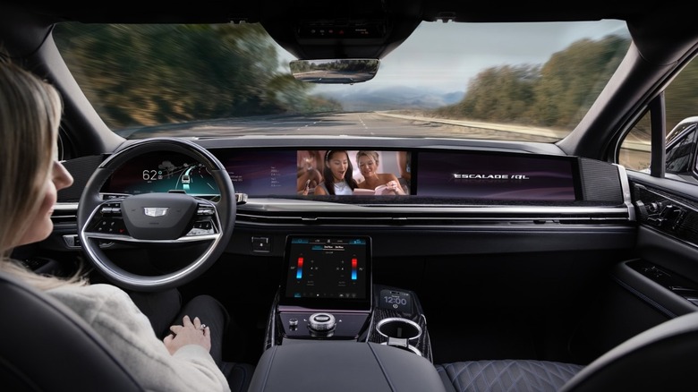 Cadillac Escalade with simulated infotainment system that will replace CarPlay and Android Auto