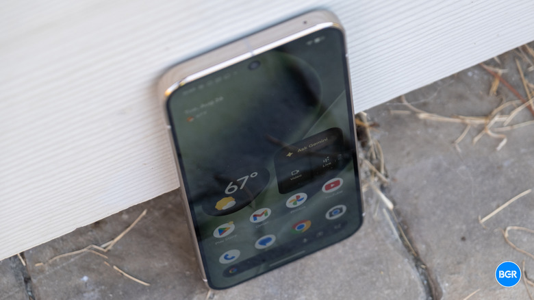 Screen on the Google Pixel 10 Pro XL