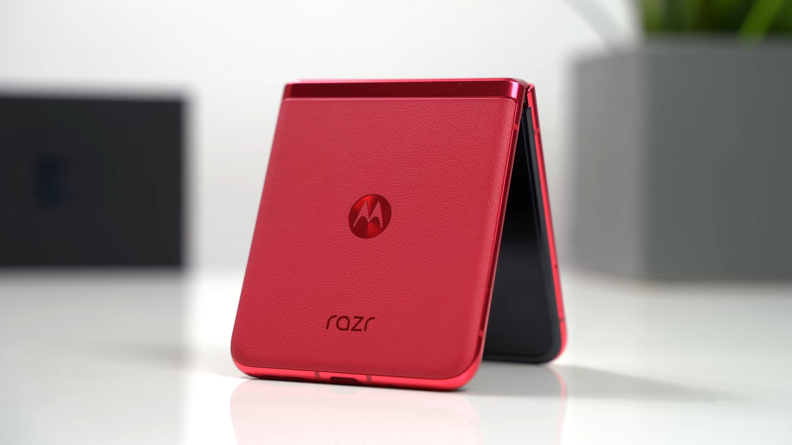 GrapheneOS Is Offering 7 Years Of Software Support For New Motorola Phones