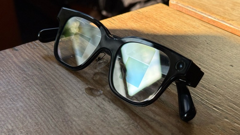 Rokid Glasses with their inner displays highlighted