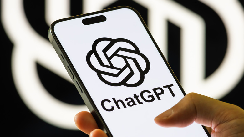 Logotipo de chatgpt en un teléfono