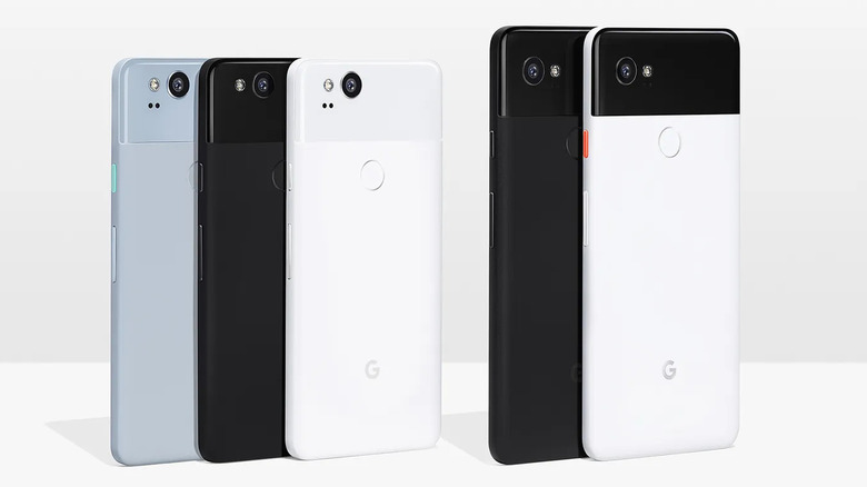 Google Pixel 2 and Pixel 2 XL lineup