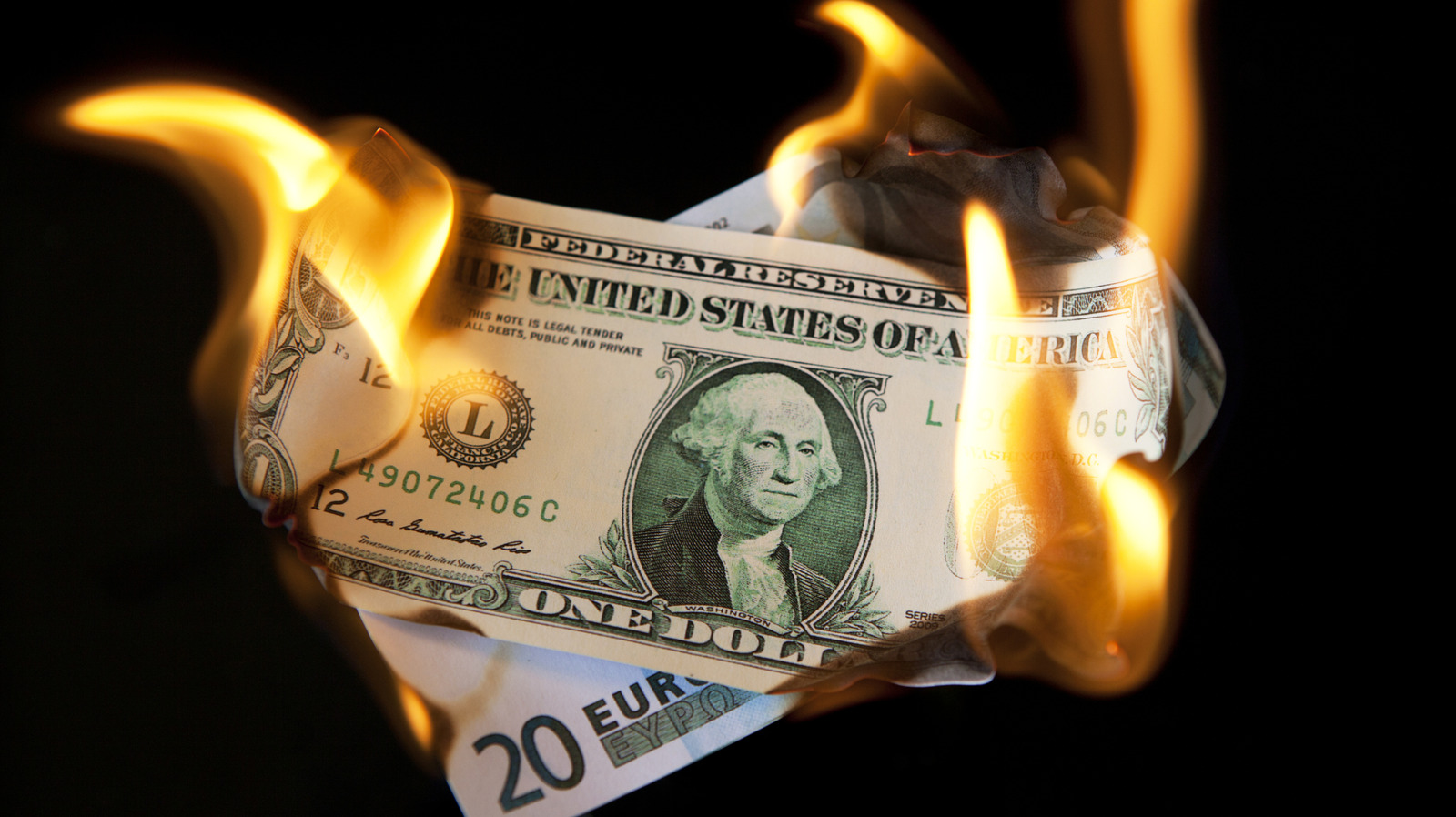 Americans Spend $1,332 Annually on Subscriptions, Waste $250 More on Forgotten Ones