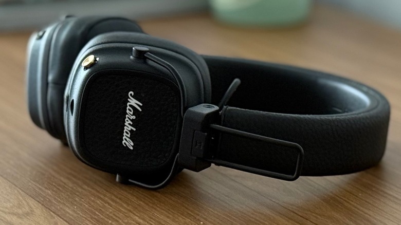 Marshall Major V headphones on a desk