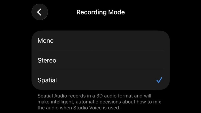Changing the Recording Mode of the iPhone's Voice Memo app.