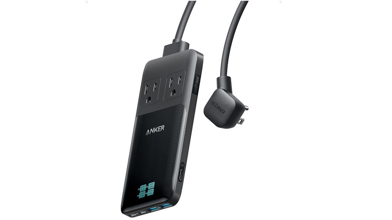 Anker Charging Station with plug out and an activated real-time display