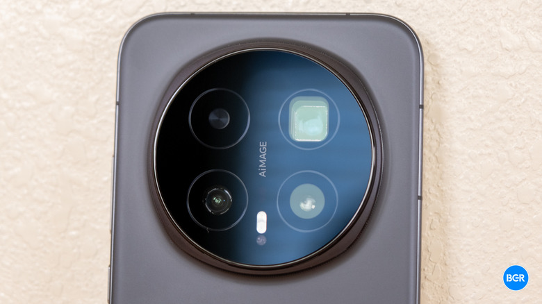 Camera on the Honor Magic8 Pro