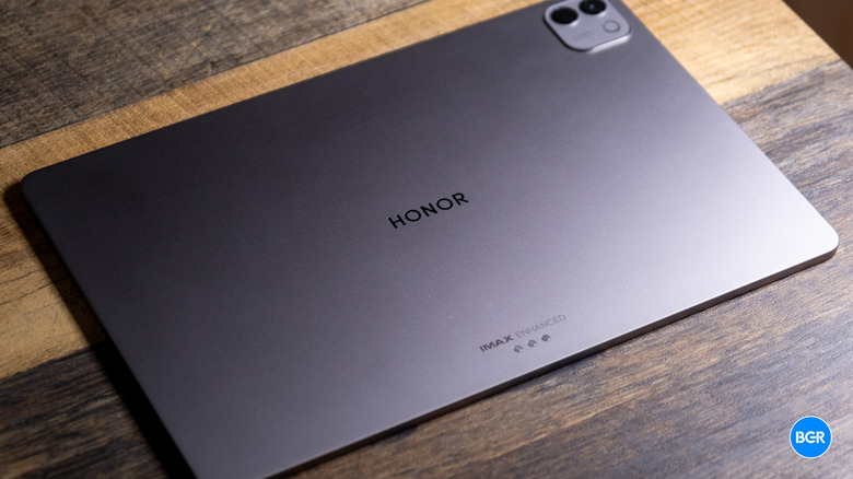 Back of the Honor MagicPad4