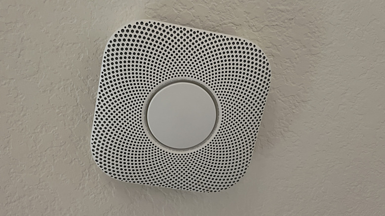 Google Nest Protect mounted on a ceiling
