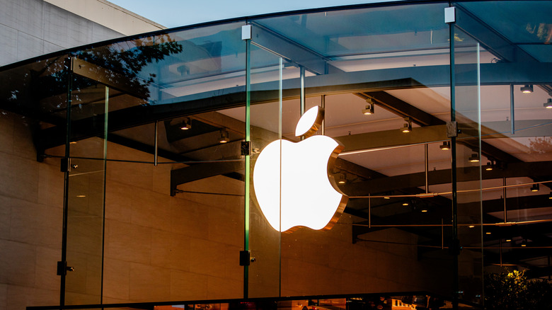 Apple's physical store in Palo Alto, California
