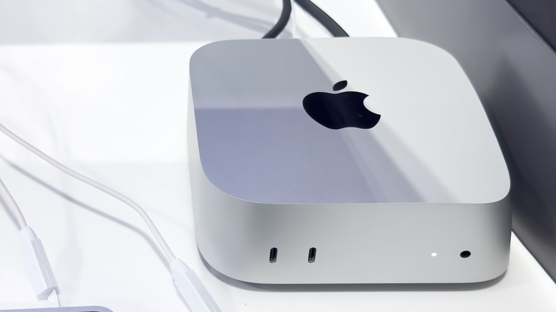 Mac Mini M4 on the table.
