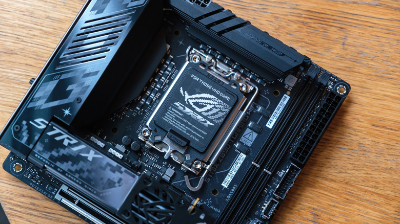 ASUS ROG STRIX Mini ITX Motherboard.